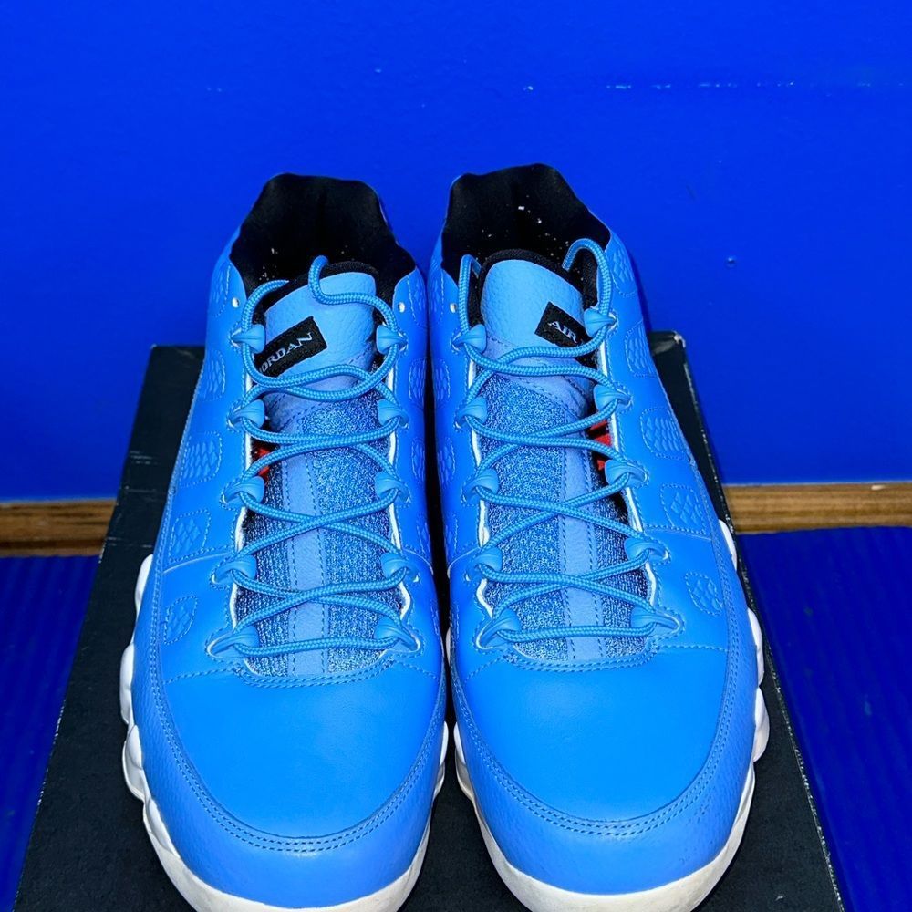 Size 13 - Men’s Nike Air Jordan 9 Retro Low Pantone 2016 832822-401 - Picture 4 of 8